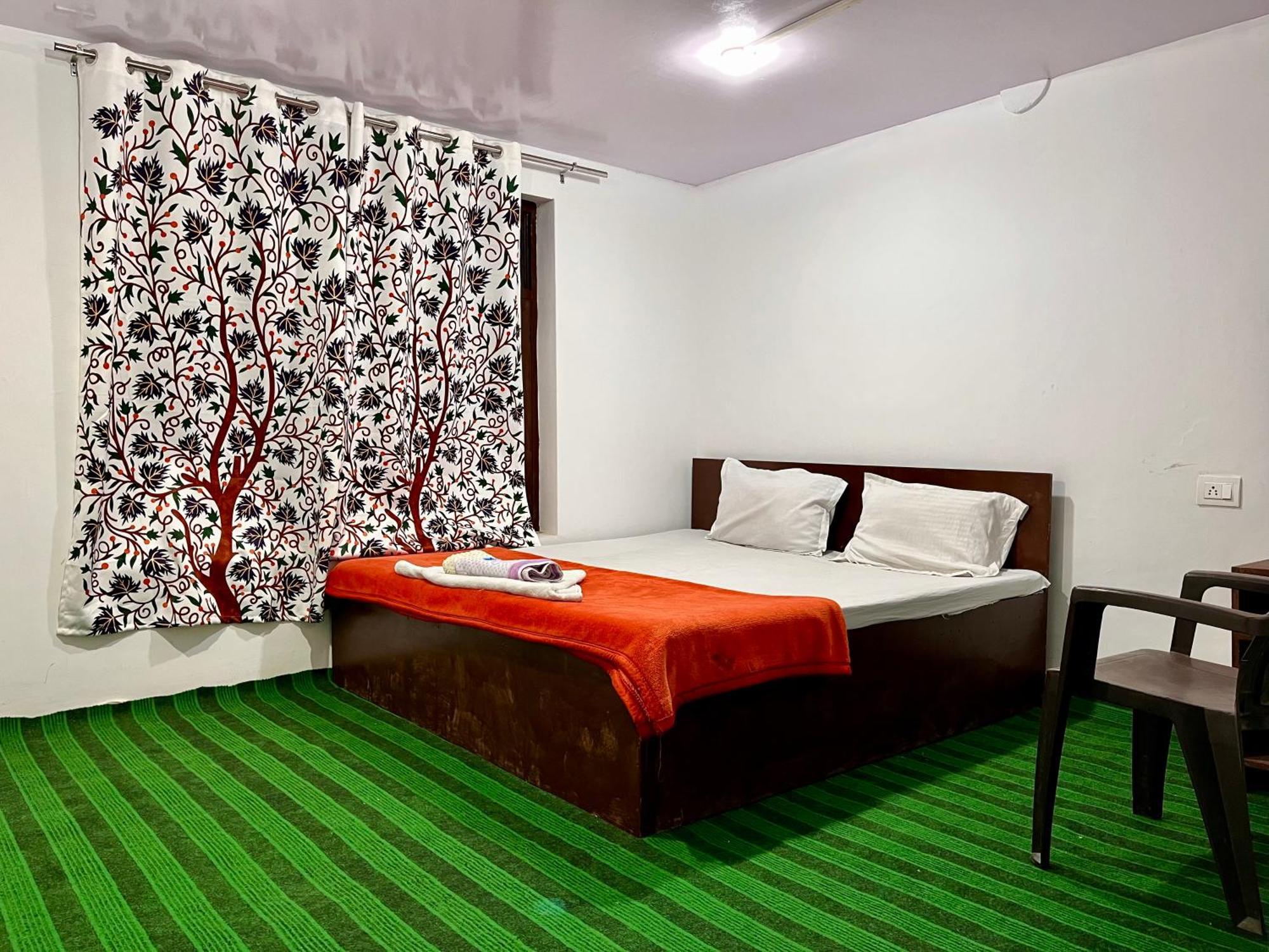 Hotel Border View Kargil Exterior photo